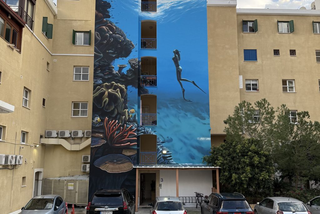 “The Depth” Coastal Building Mural